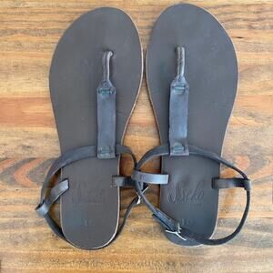 Sseko Brown T-Strap Leather Sandals with 5 Sets of Accents - Size 10